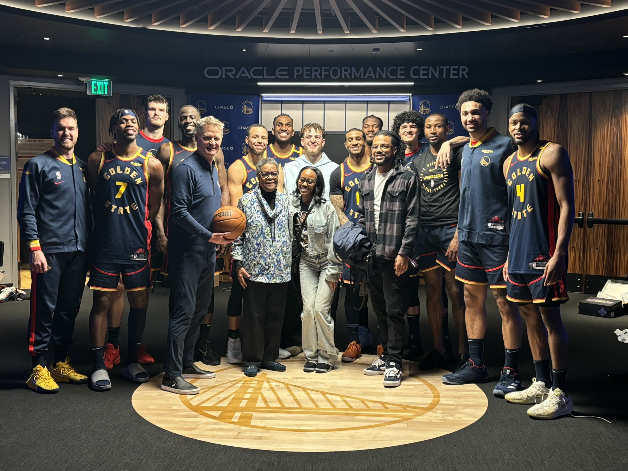 爱游戏app-包含科尔多瓦击败对手,在主场斩获胜利的词条