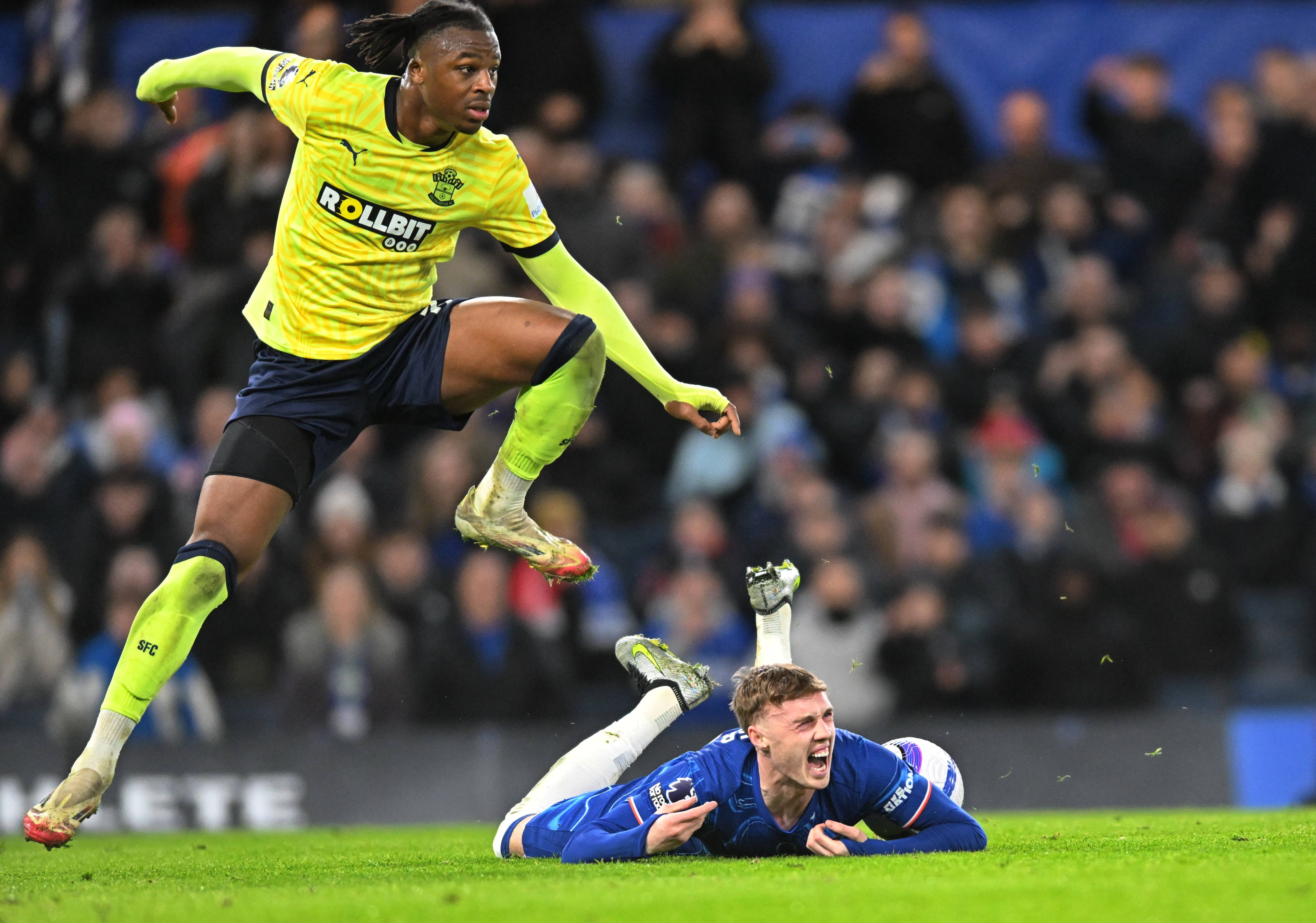 爱游戏课程-南安普顿实现主场大胜,豪取三分