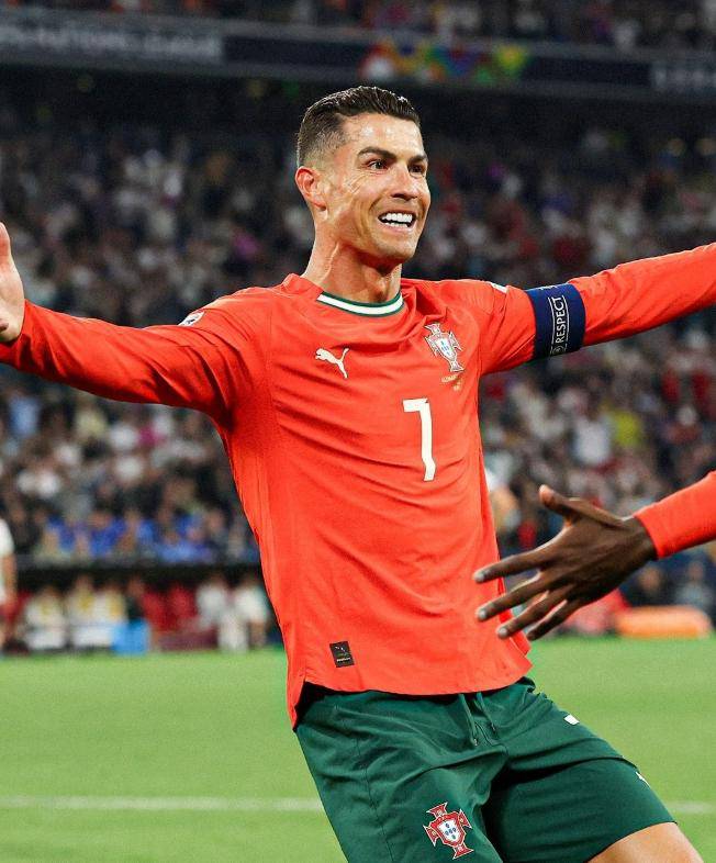 爱游戏网页版-关于惊艳表现!欧国联赛新星崭露头角的信息