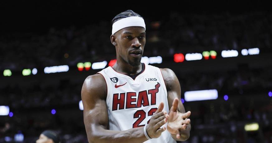 爱游戏活动-欧洲国际篮球职业球员签下高价合同