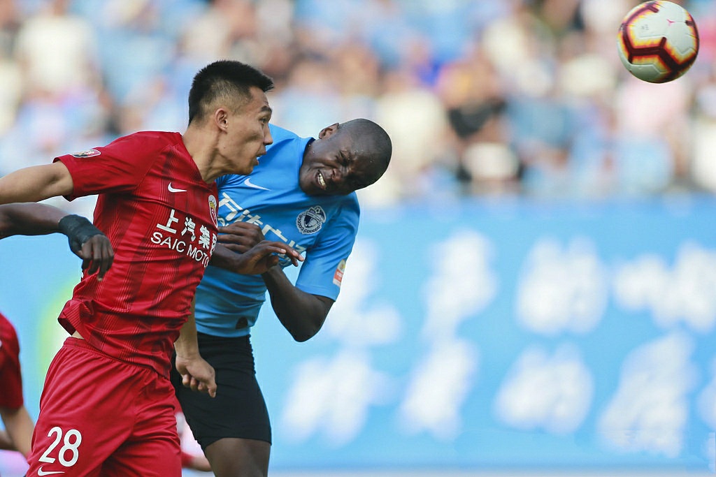 爱游戏网址-关于大连一方迎战河北华夏，展现出强大的团队实力的信息