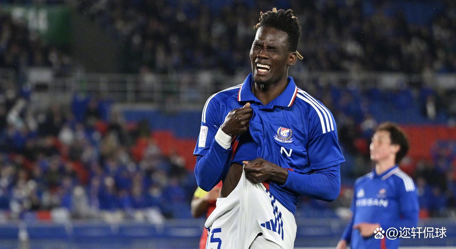 爱游戏娱乐-马赛客场不敌对手，遗憾失利