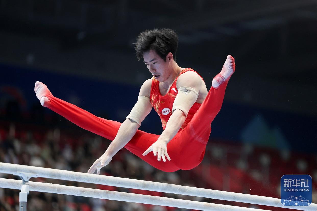 爱游戏网页版入口-体操自由体操男子单项赛场精彩