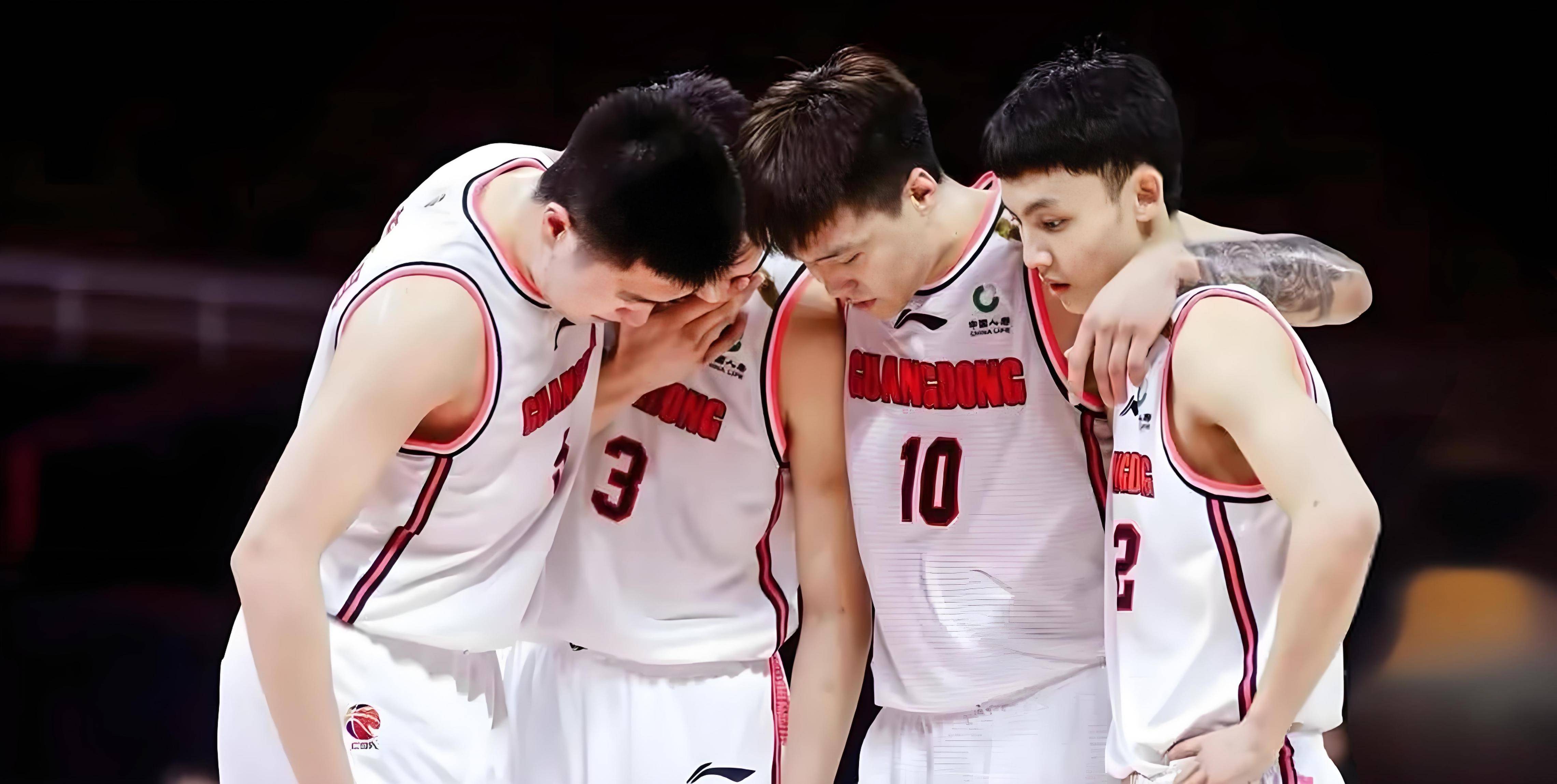 爱游戏网站-辽宁队逆袭吉林，成功占据优势