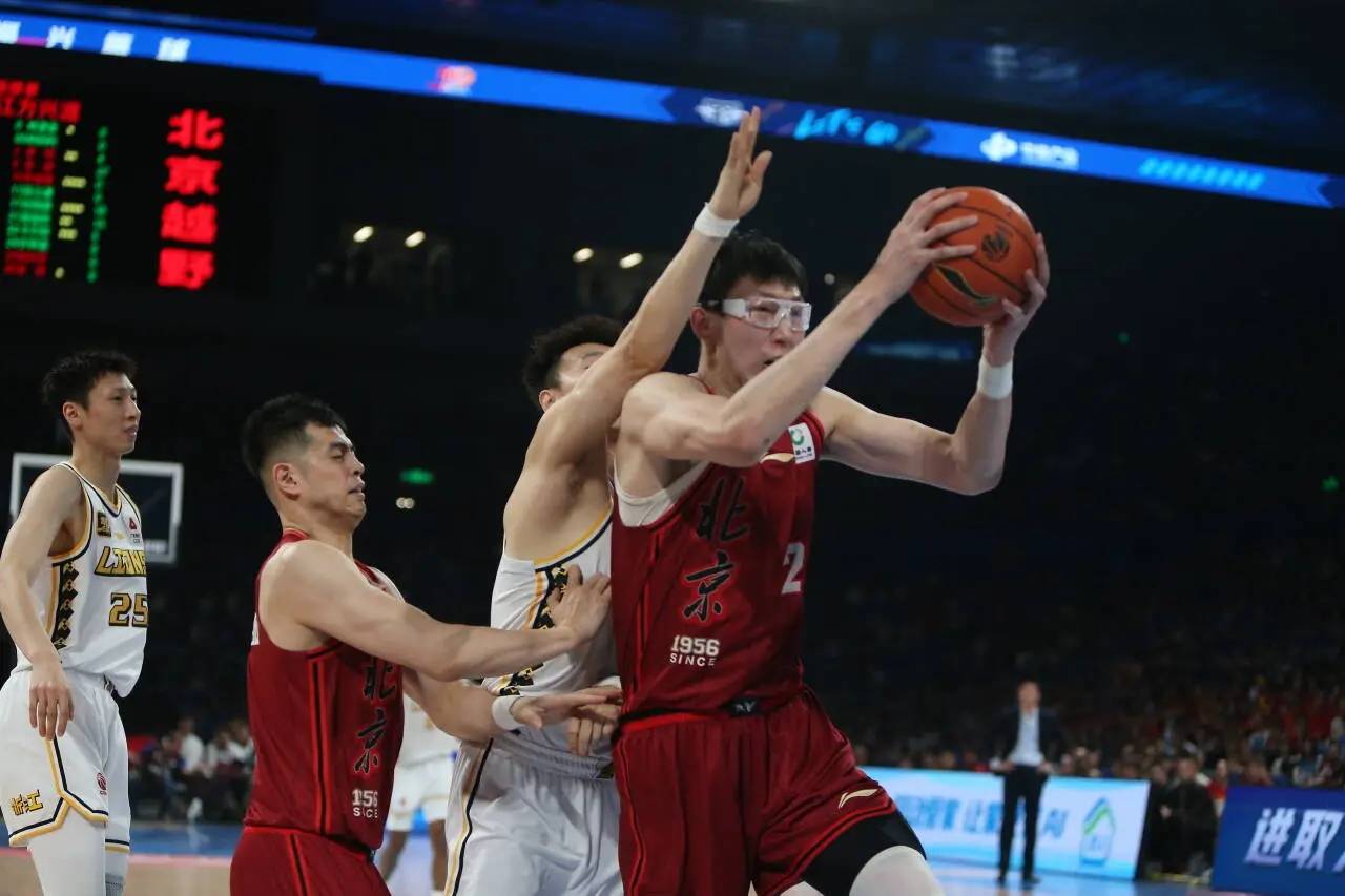 爱游戏网页版登录入口-海南男篮客场不敌北京，遭遇困境的简单介绍