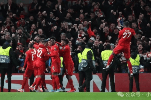 爱游戏网址-安联球场爆满，拜仁慕尼黑主场连胜