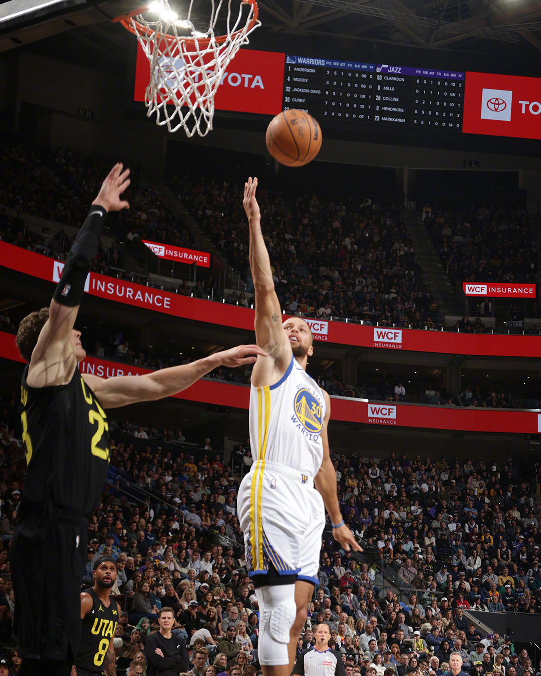 勇士再战爵士，库里助队稳固排名