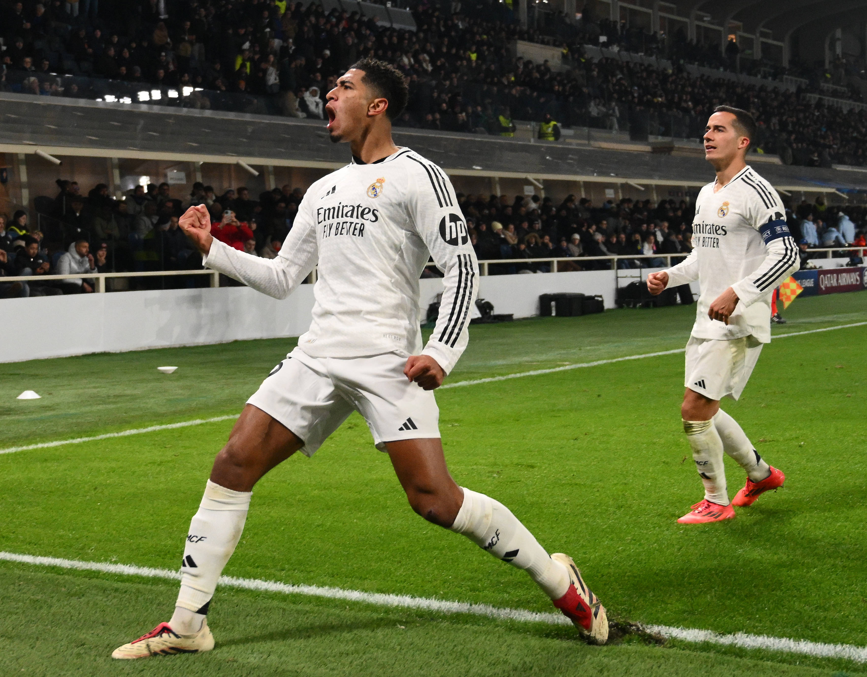 爱游戏网页版-皇马客场大胜拜仁，挺进决赛