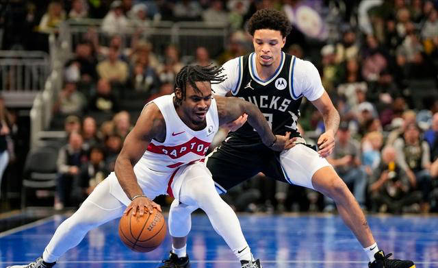 爱游戏在线-雄鹿大胜猛龙,取得季后赛重要胜利