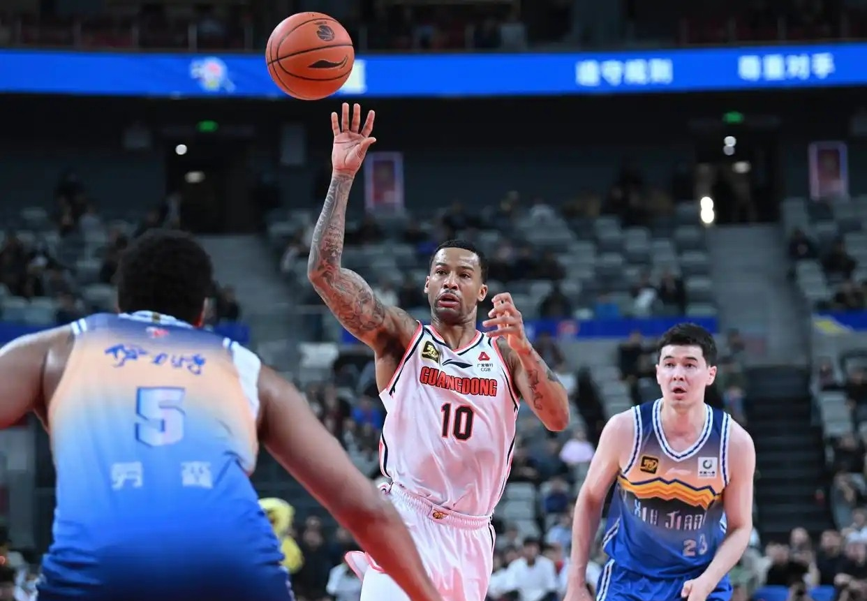 爱游戏视频-广厦队主教练感到失望,球队表现不如预期的简单介绍